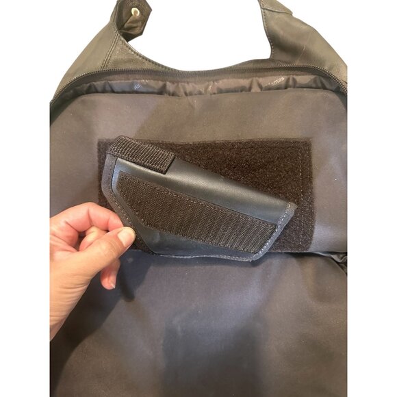 SOLD Gun Tote'n Mamas Hobo Leather Shoulder Bag Gun Bag Western Cowgirl Tassel - Picture 8 of 11